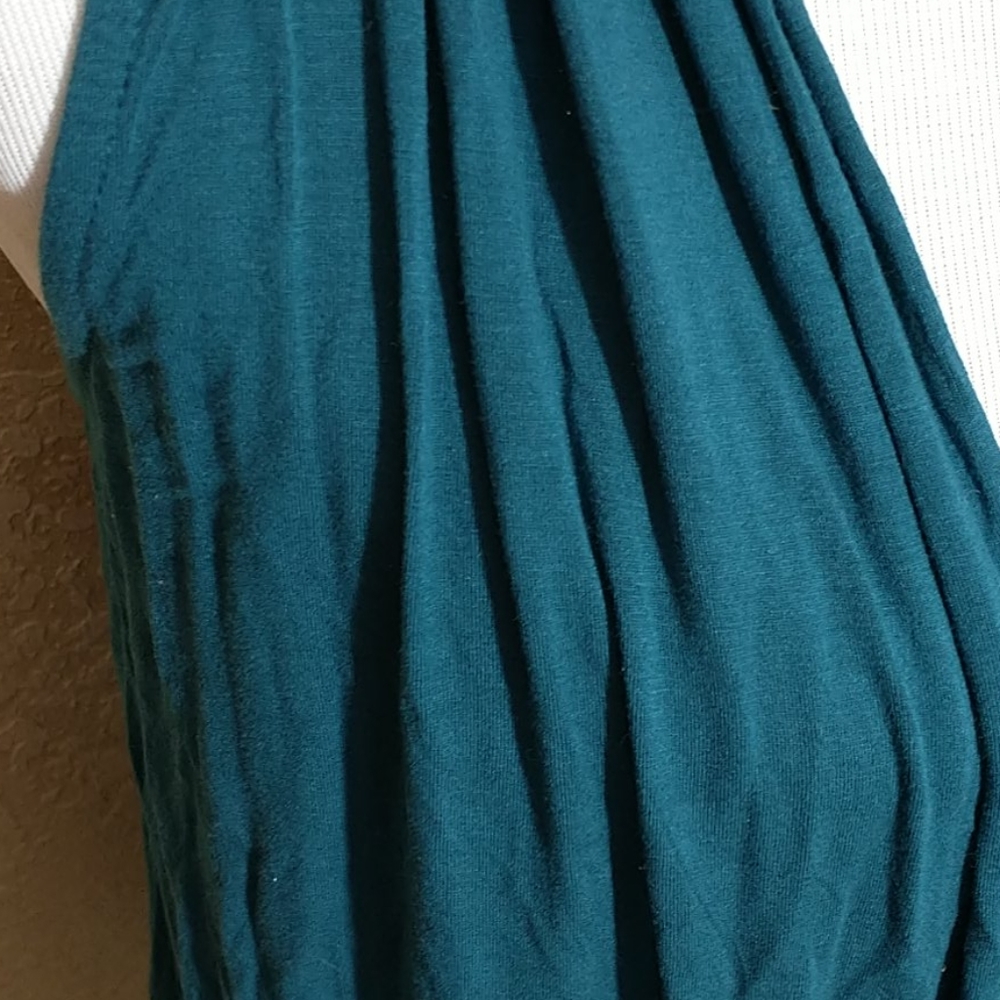 Akira Racerback Vest - Picture 2 of 4